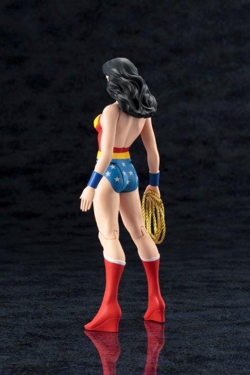Wonder Woman 限定フィギュア ArtFX+ DC Universe Wonder Woman Classic Series: KOTOBUKIYA - Tokyo