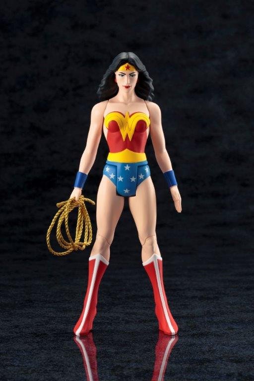 Wonder Woman 限定フィギュア ArtFX+ DC Universe Wonder Woman Classic Series: KOTOBUKIYA - Tokyo