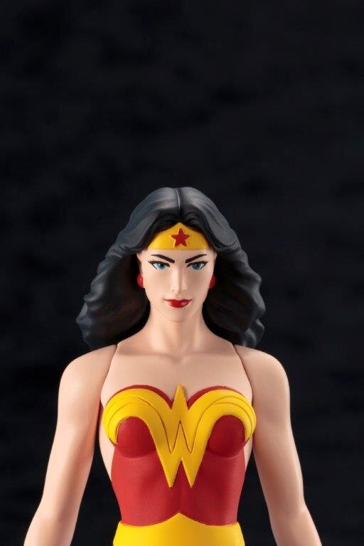 ArtFX+ DC Universe Wonder Woman Classic Series: KOTOBUKIYA - Tokyo