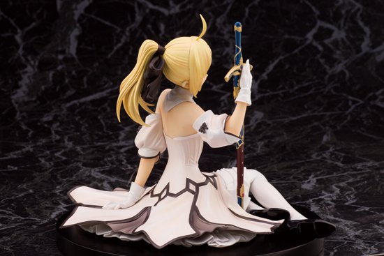 Saber Lily 1/7 Scale Figure: Alphamax - Tokyo Otaku Mode (TOM)