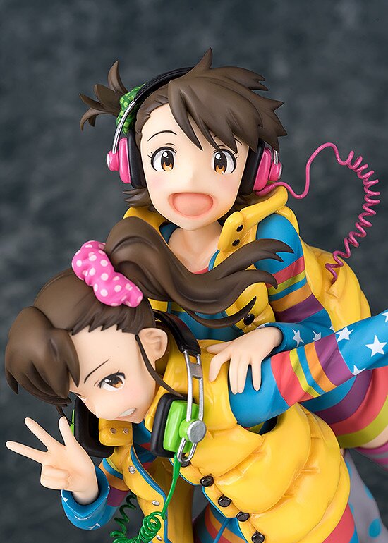 IM@S Ami Futami & Mami Futami Figure: Phat! - Tokyo Otaku