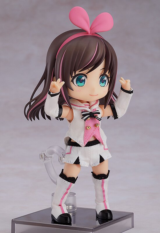 kizuna ai nendoroid