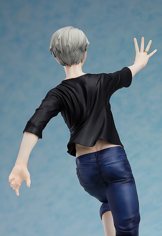 yuri and victor figure