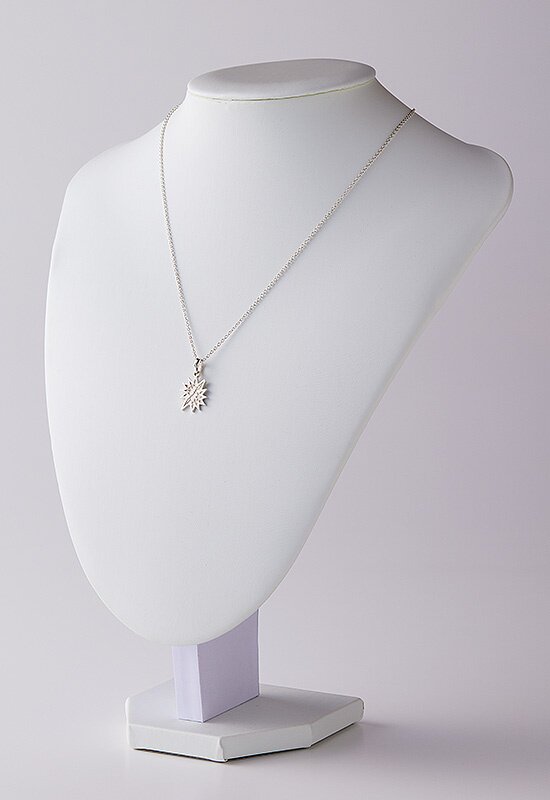 RWBY アイコンネックレス ワイスシュニー RWBY: Ice Queendom Icon Necklace (Ruby Rose: Lucid Dream