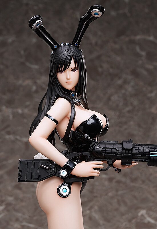 Reika: Bunny Ver. 1/4 Scale Figure