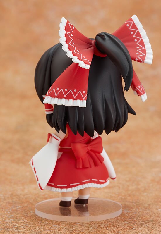 reimu hakurei nendoroid