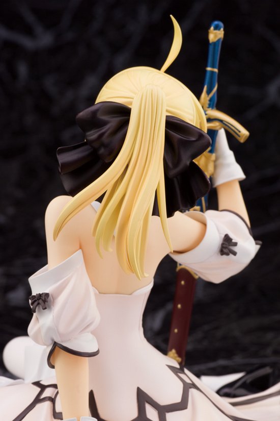 Saber Lily 1/7 Scale Figure: Alphamax - Tokyo Otaku Mode (TOM)