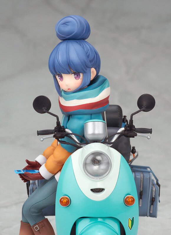 置物 rin Laid-Back Camp Rin Shima w/ Scooter 1/10 Scale Figure: Alter