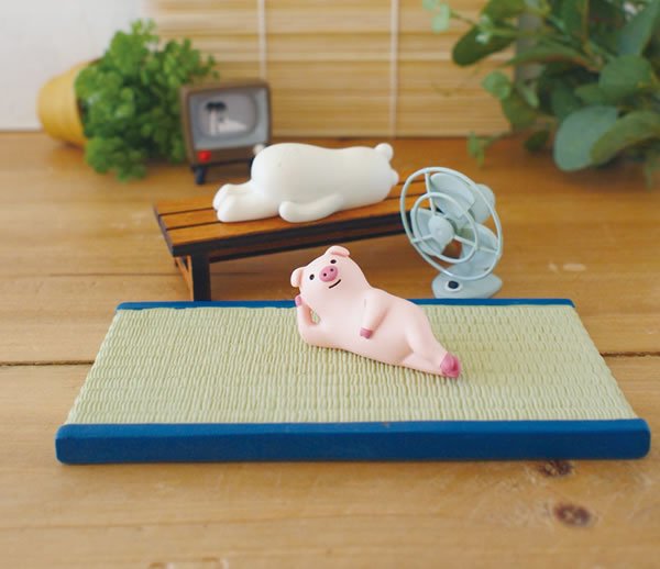concombre Hot‐Spring Cat Hotel Mini Figures: DECOLE - Tokyo Otaku