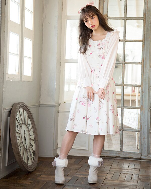 LIZ LISA Starry Sky Rose Dress: LIZ LISA - Tokyo Otaku Mode (TOM)