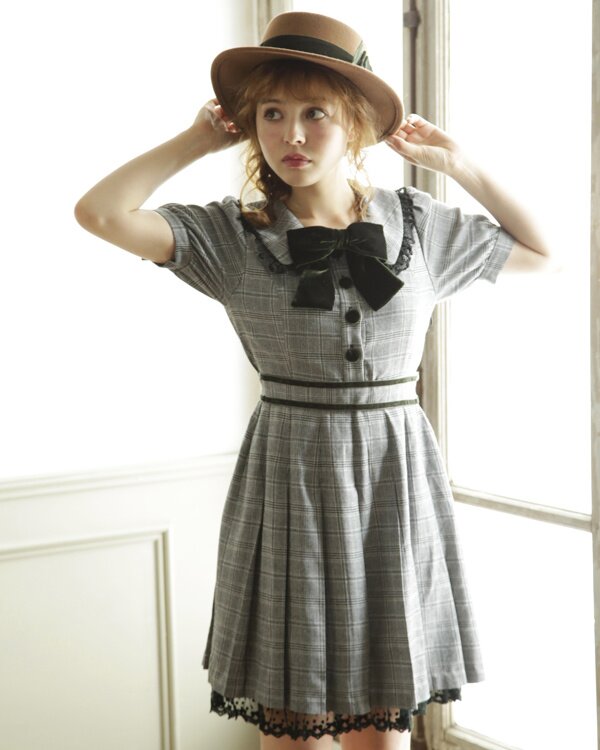 LIZ LISA Glen Check Dress - Tokyo Otaku Mode (TOM)