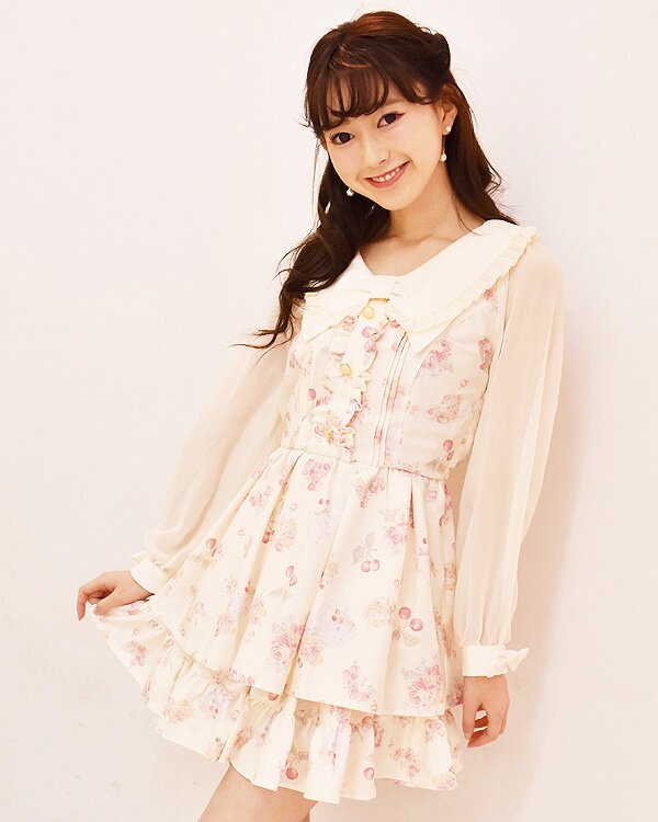 LISA LIP　SERVICE　ガチャ 通販情報：「LiVE is Smile Always～RiP SERViCE～」グッズ通信