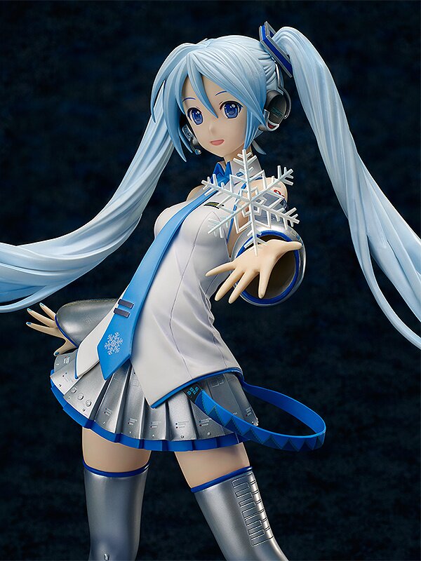 ゲームキャラクター SNOW MIKU 1/4 Snow Miku 1/4 Scale Figure (Re-run): FREEing - Tokyo Otaku