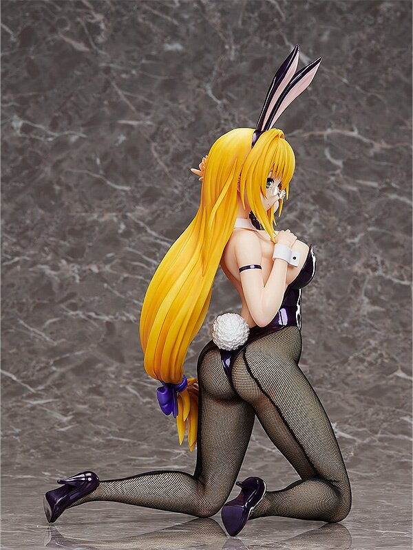 Haruna Sairenji Bare Leg Bunny Ver To Love-Ru Darkness Figure