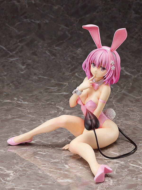 コミック・アニメ MOMO BELIA DEVILUKE Bareleg Bunny Ver Amazon.com: FREEing to Love-Ru Darkness: Momo Belia Deviluke