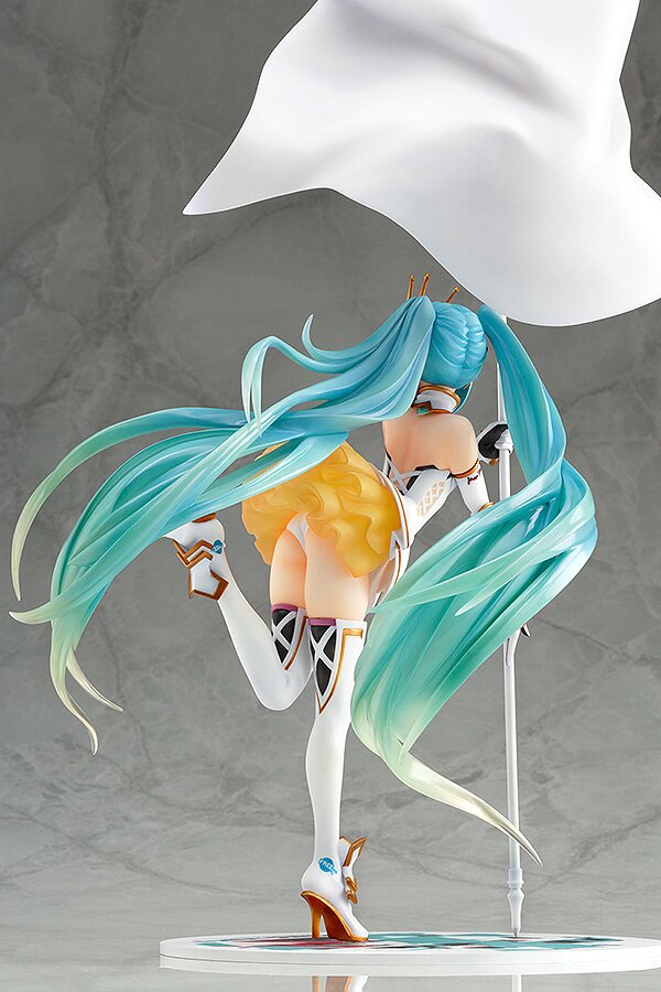 racing miku 2015 nendoroid