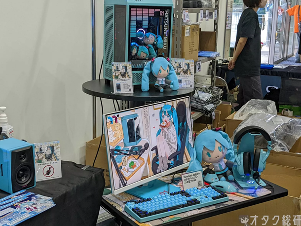 Miku Dazzles Tokyo With 10th Magical Mirai Event! | Featured News