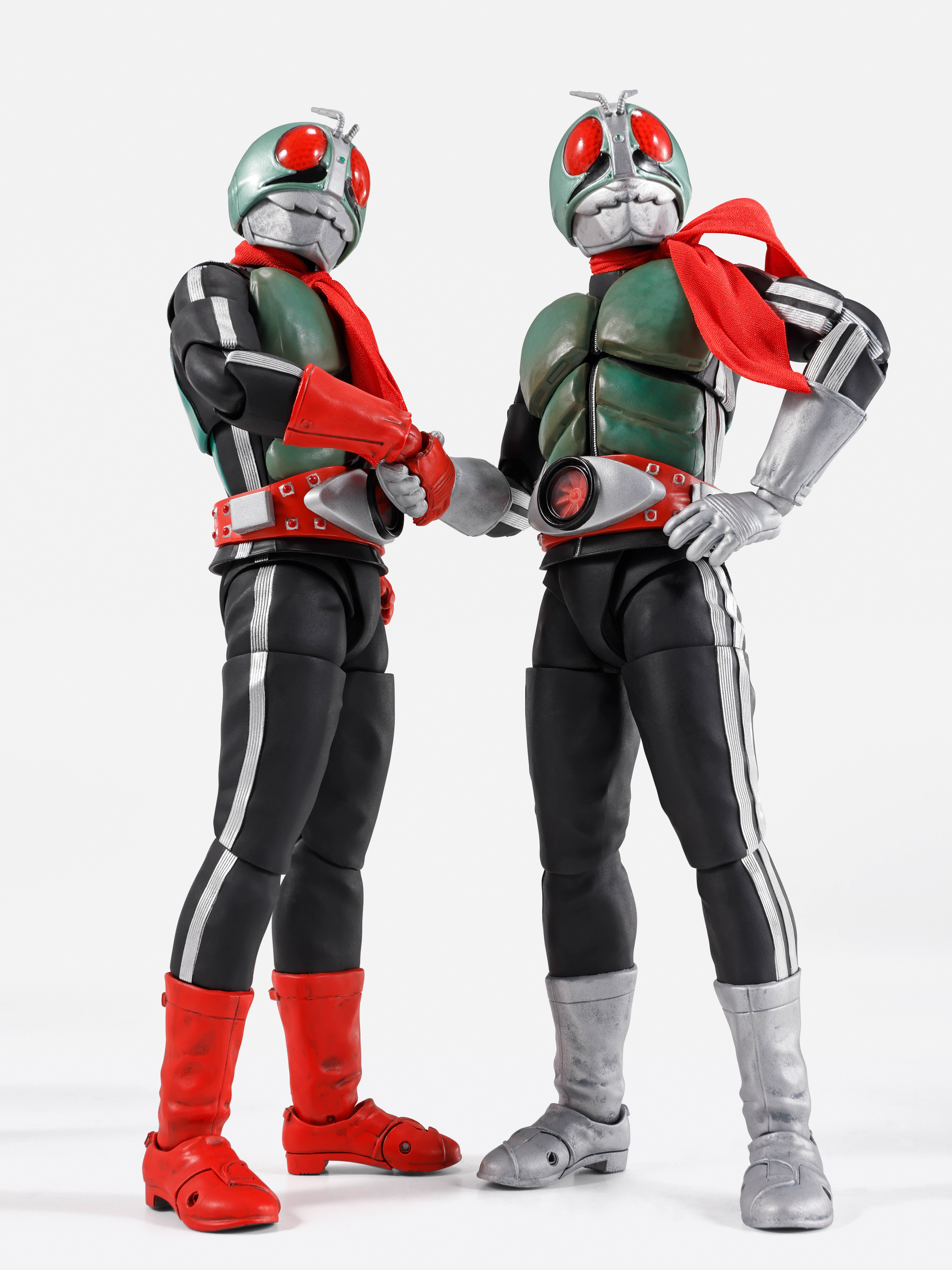S.H.Figuarts Shinkoccho Seihou Kamen Rider 2 Legendary Showa
