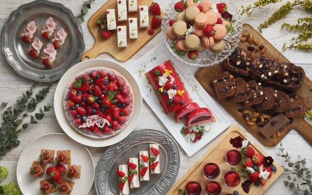 Hilton Tokyo is Offering an Incredible Strawberry Buffet!! | Japan News |  Tokyo Otaku Mode (TOM) Shop: Figures & Merch From Japan