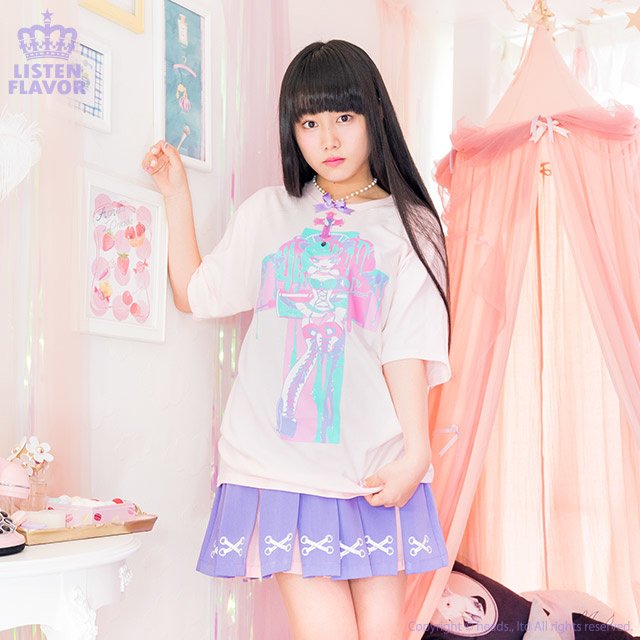 LISTEN FLAVOR x Yummy! Injection Nurse-chan Collab T-Shirt - Tokyo