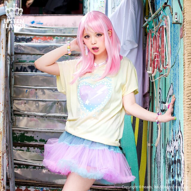 LISTEN FLAVOR Sweet Dreams Dolman Cutsew: Listen Flavor - Tokyo Otaku ...