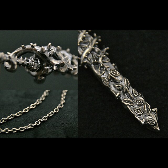 Berserk Dragonslayer Sword Pendant 10% OFF - Tokyo Otaku Mode (TOM)