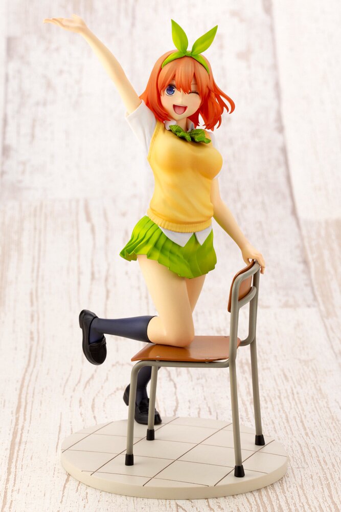 quintessential quintuplets action figures