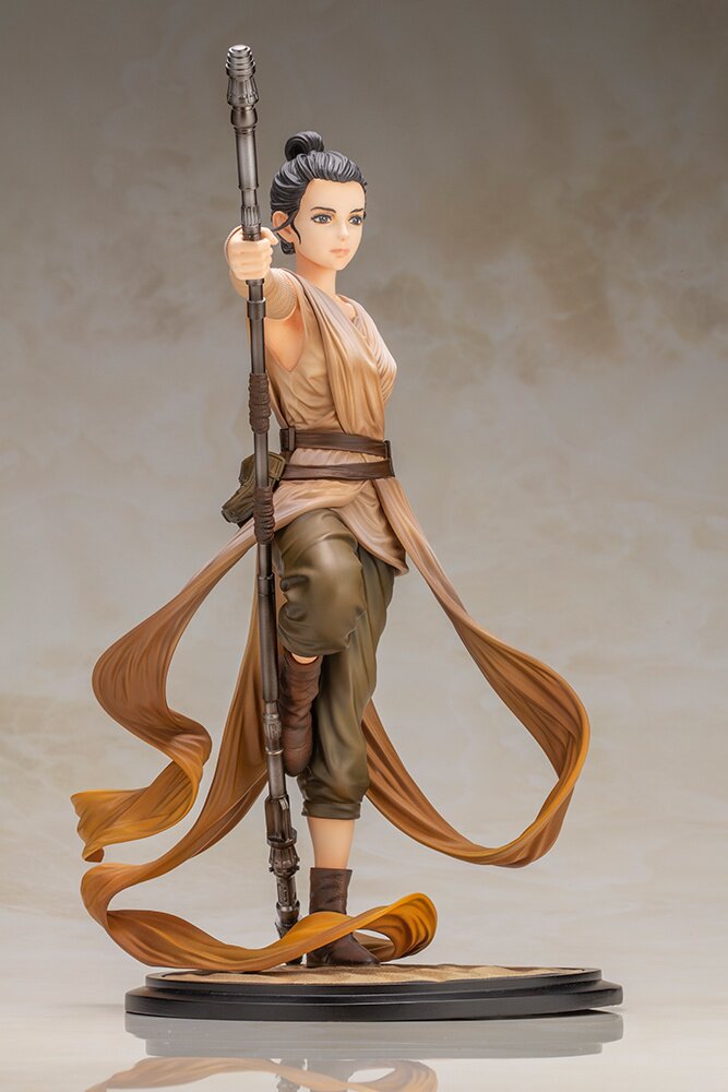 ☆Rey☆様 ArtFX Artist Series Star Wars Rey: Descendant of Light