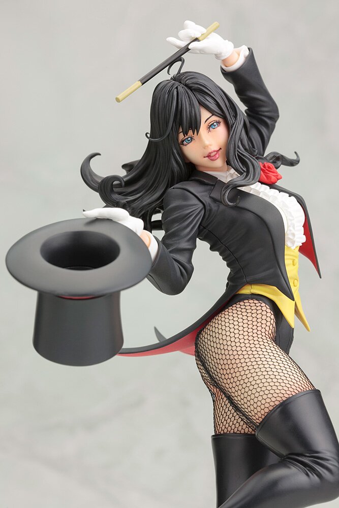 DC Comics Bishoujo Zatanna: Second Edition: KOTOBUKIYA - Tokyo
