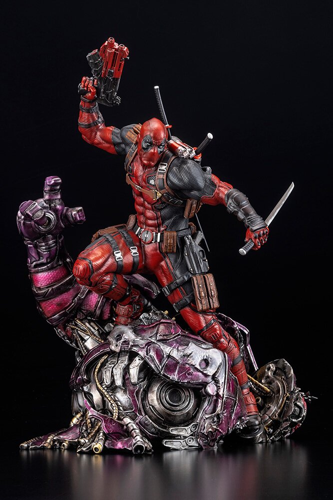 Deadpool Xmen outlet Gallery statue 9”