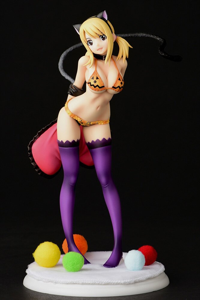 Fairy Tail Lucy Heartfilia: Halloween Cat Gravure Style 1/6 Scale