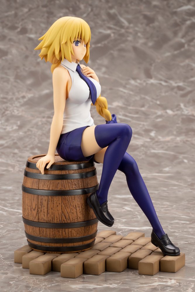 Fate/Apocrypha Jeanne Casual Ver. Figure: KOTOBUKIYA - Tokyo Otaku