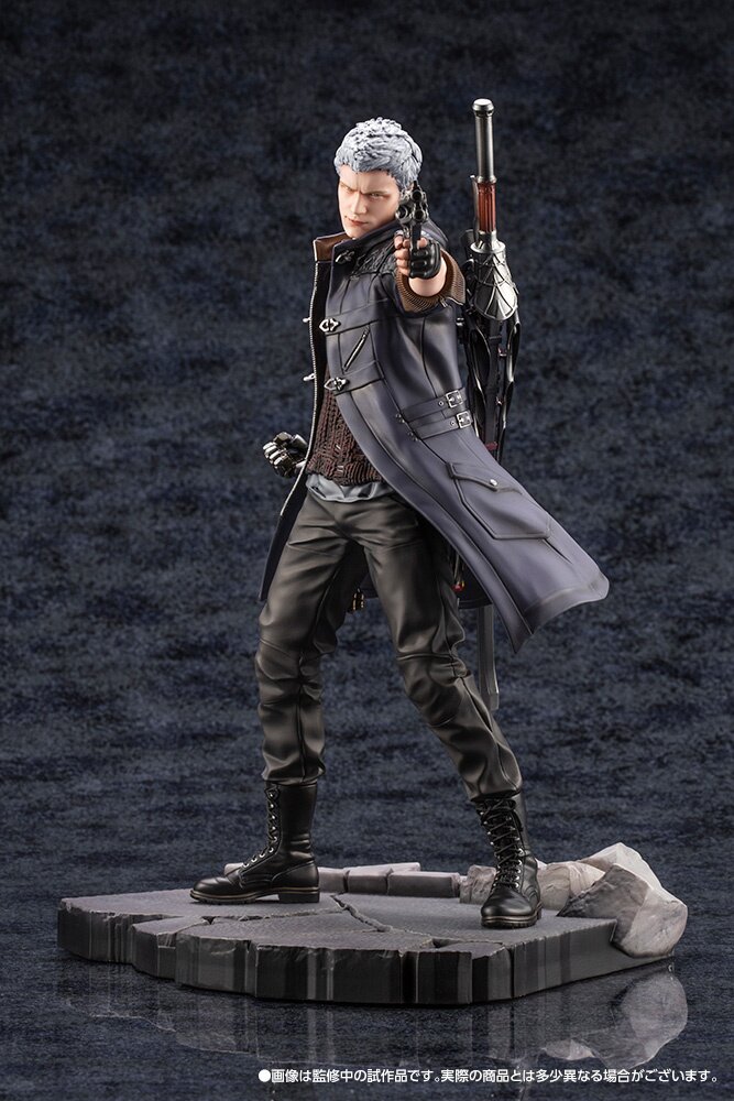 Play Arts Devil May Cry 4 Kai Action Figure Nero