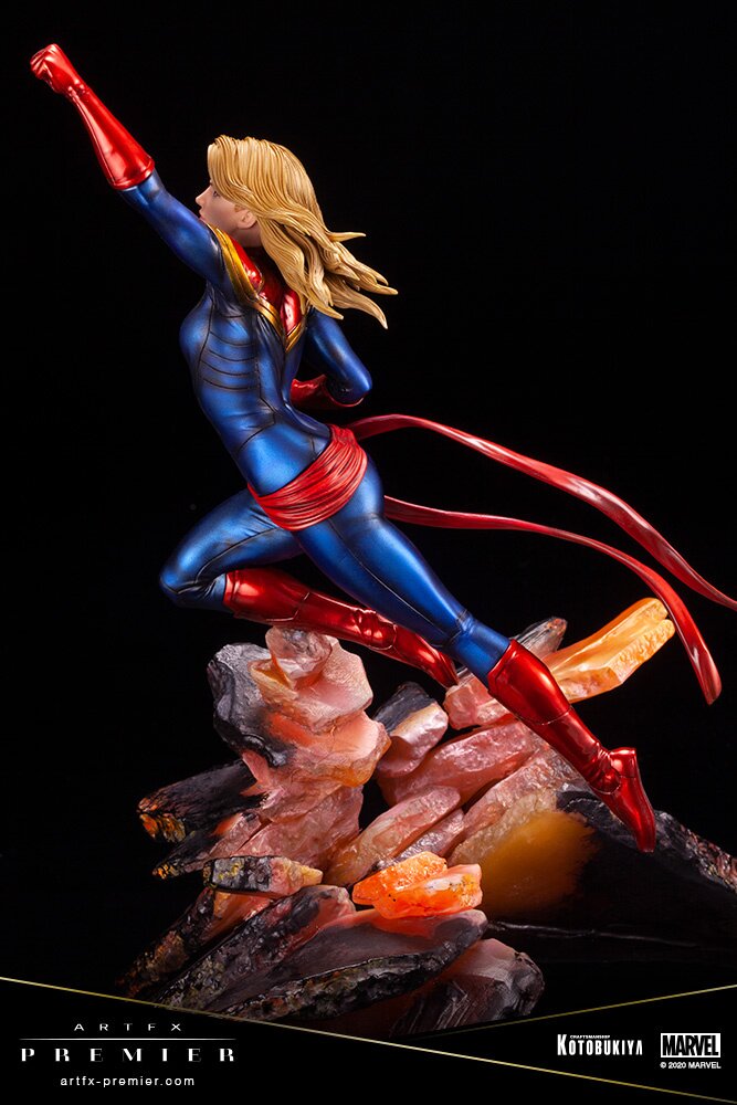 ArtFX Premier Marvel Universe Captain Marvel: KOTOBUKIYA