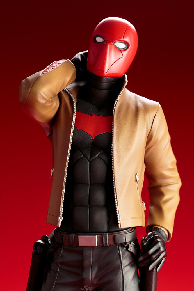 red hood ikemen statue