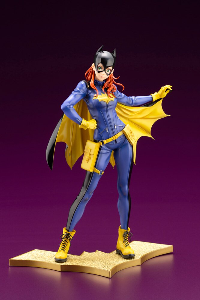 Amazon.com: Barbie Pink Label DC Batgirl Collector Doll