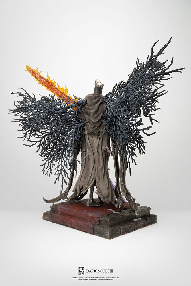 Dark Souls III Pontiff Sulyvahn: Standard Edition 1/7 Scale Statue