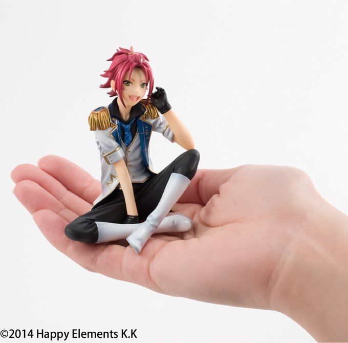 Ensemble deals stars mao isara sitting figure by megahouse palmate