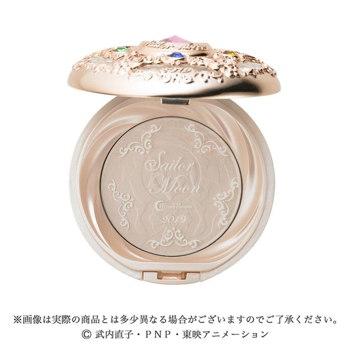 その他 Shining Moon Powder 2019 Transform Your Makeup With a Sailor Moon Compact! | Product News