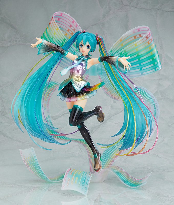Hatsune Miku]: 10th Anniversary Ver. 1/7 Scale Figure: Good Smile