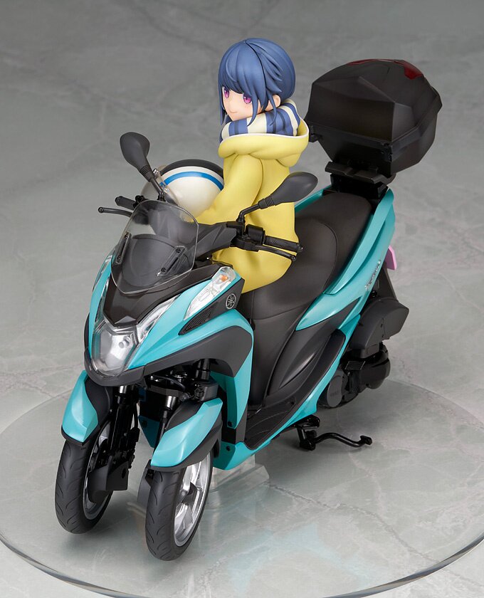 Laid-Back Camp Rin Shima w/ 3-Wheel Scooter 1/10 Scale