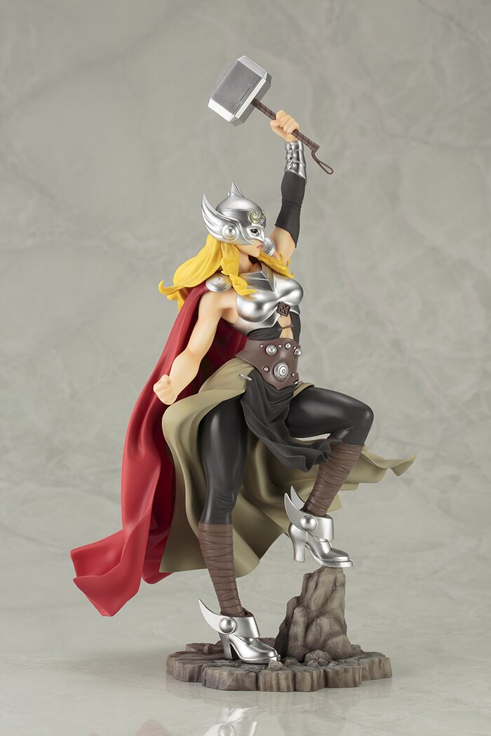 kotobukiya thor statue