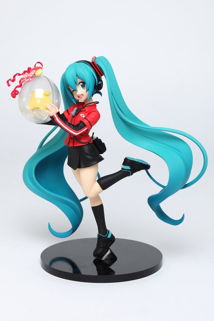 miku taito uniform figure