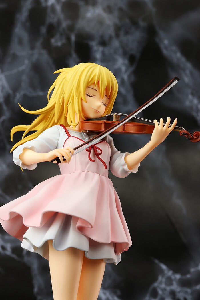 figure kaori