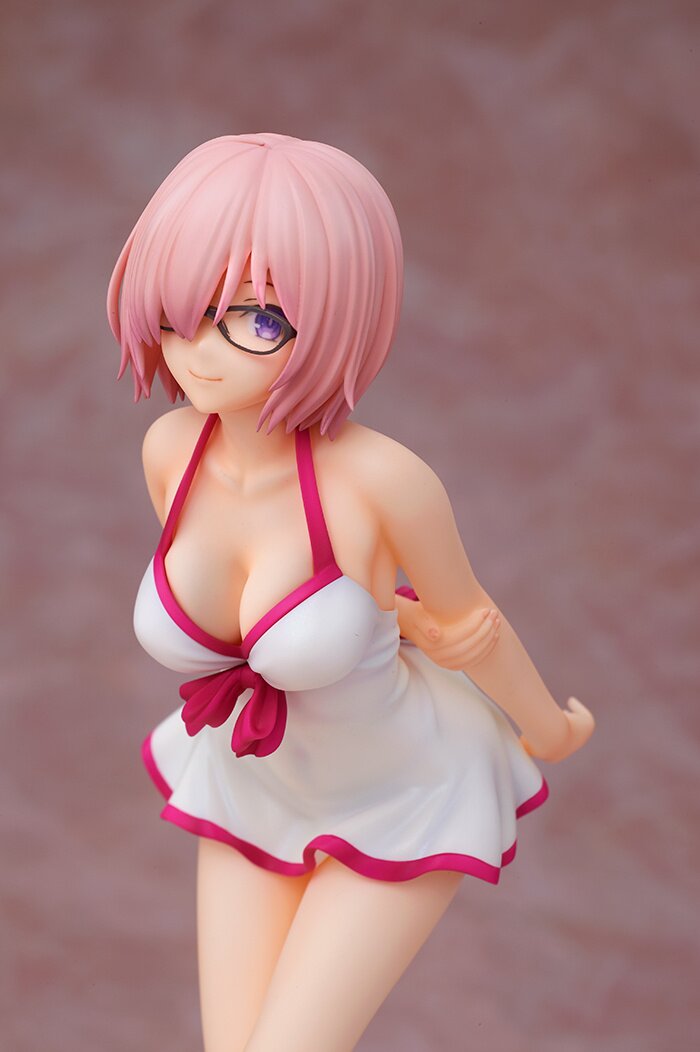 Fate/Grand Order Mash Kyrielight: Summer Queens 1/8 Scale Figure