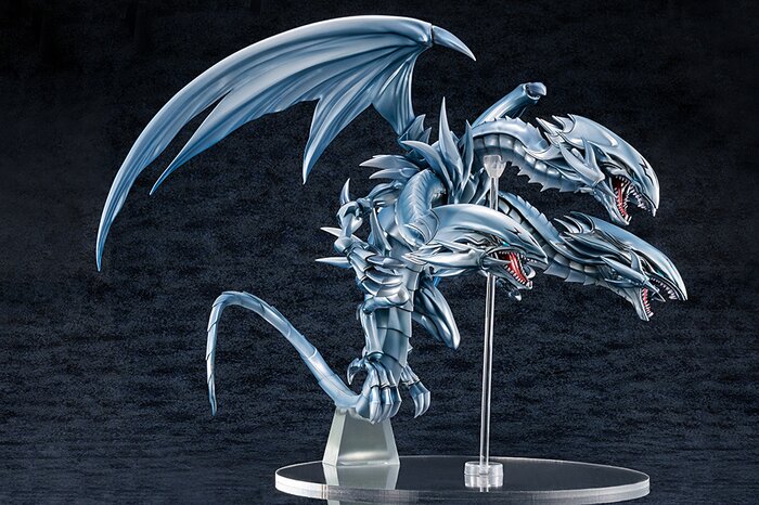 Yu-Gi-Oh! Duel Monsters Blue-Eyes Ultimate Dragon Non-Scale Figure ...