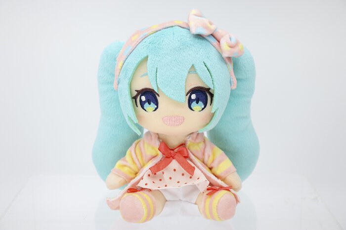 miku casual wear figure