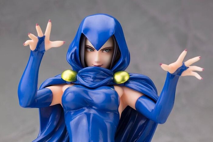 raven bishoujo statue