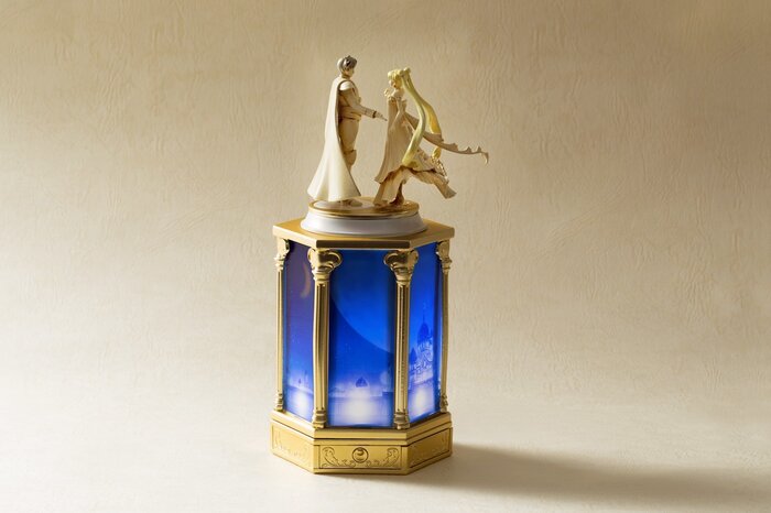 tuxedo mirage memorial ornament