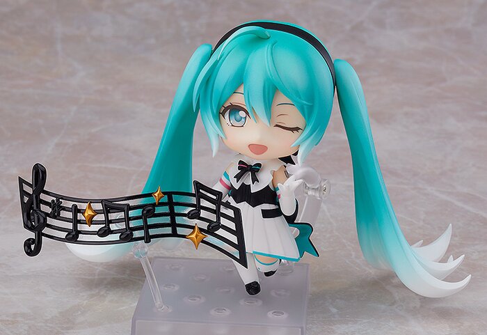 hatsune miku symphony 2019 figure